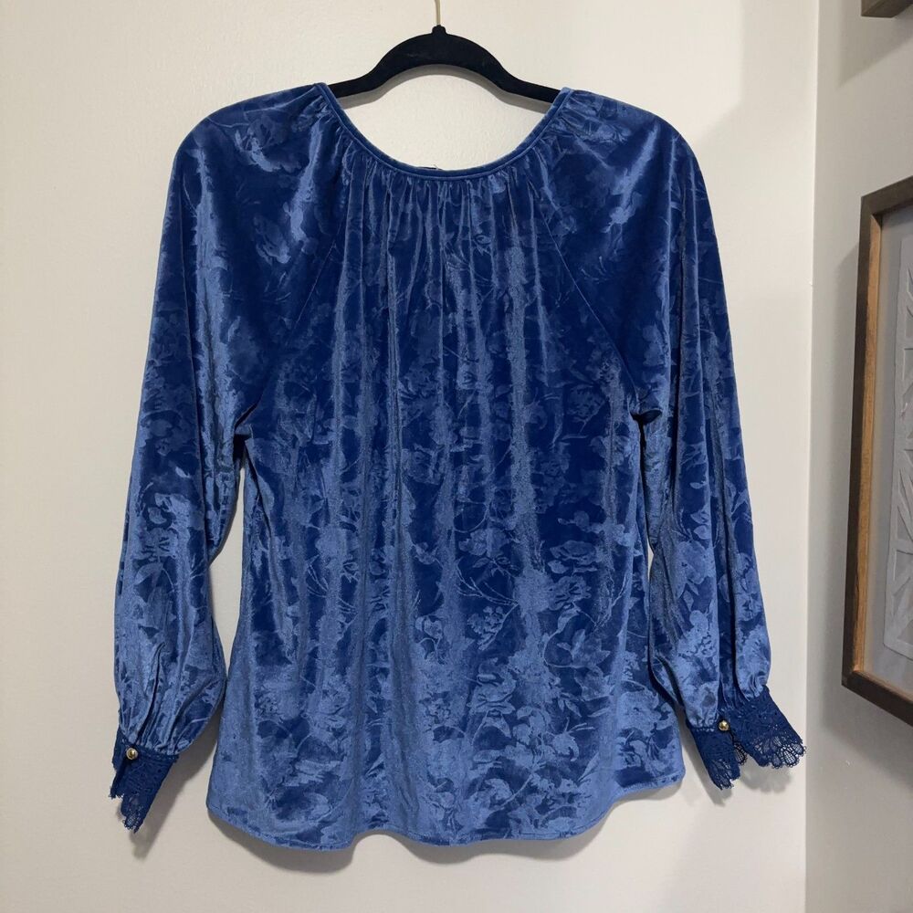 The Pioneer Woman‎ Blue Velvet Floral Tie Neck Blouse Romantic Boho Top S